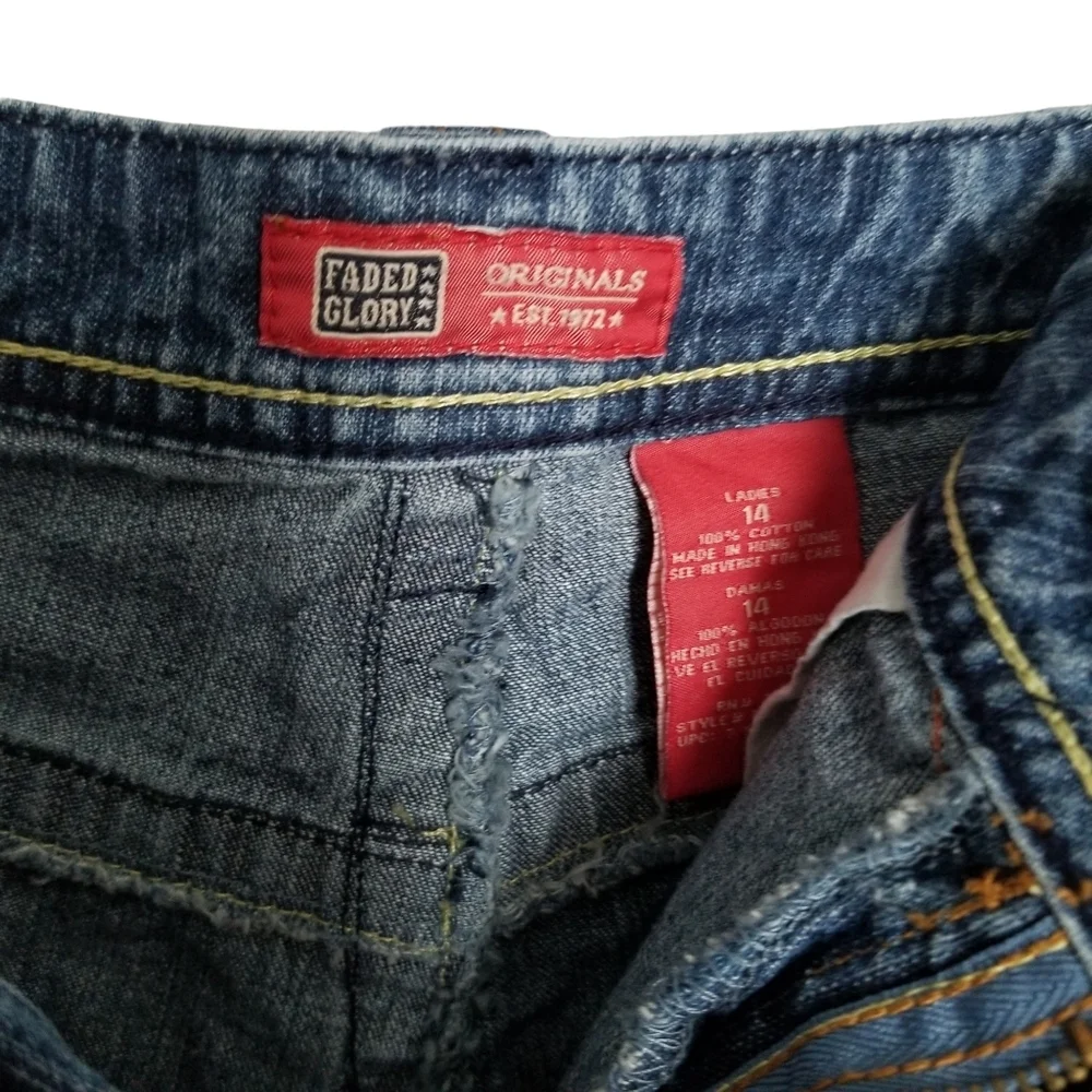 Faded Glory Denim Shorts Size 14 Ladies 100% Cotton - Picture 6 of 12